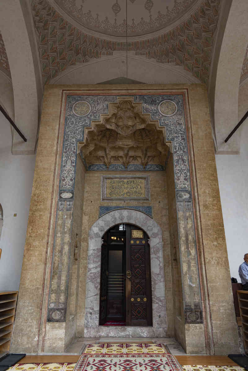 Bosnia y Herzegovina - Sarajevo 27 - mezquita de Gazi Husrev-beg